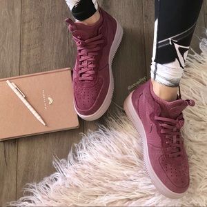 Nike Women’s Air Force 1 UltraForce Mid